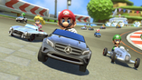 Mario und Co. fahren Mercedes